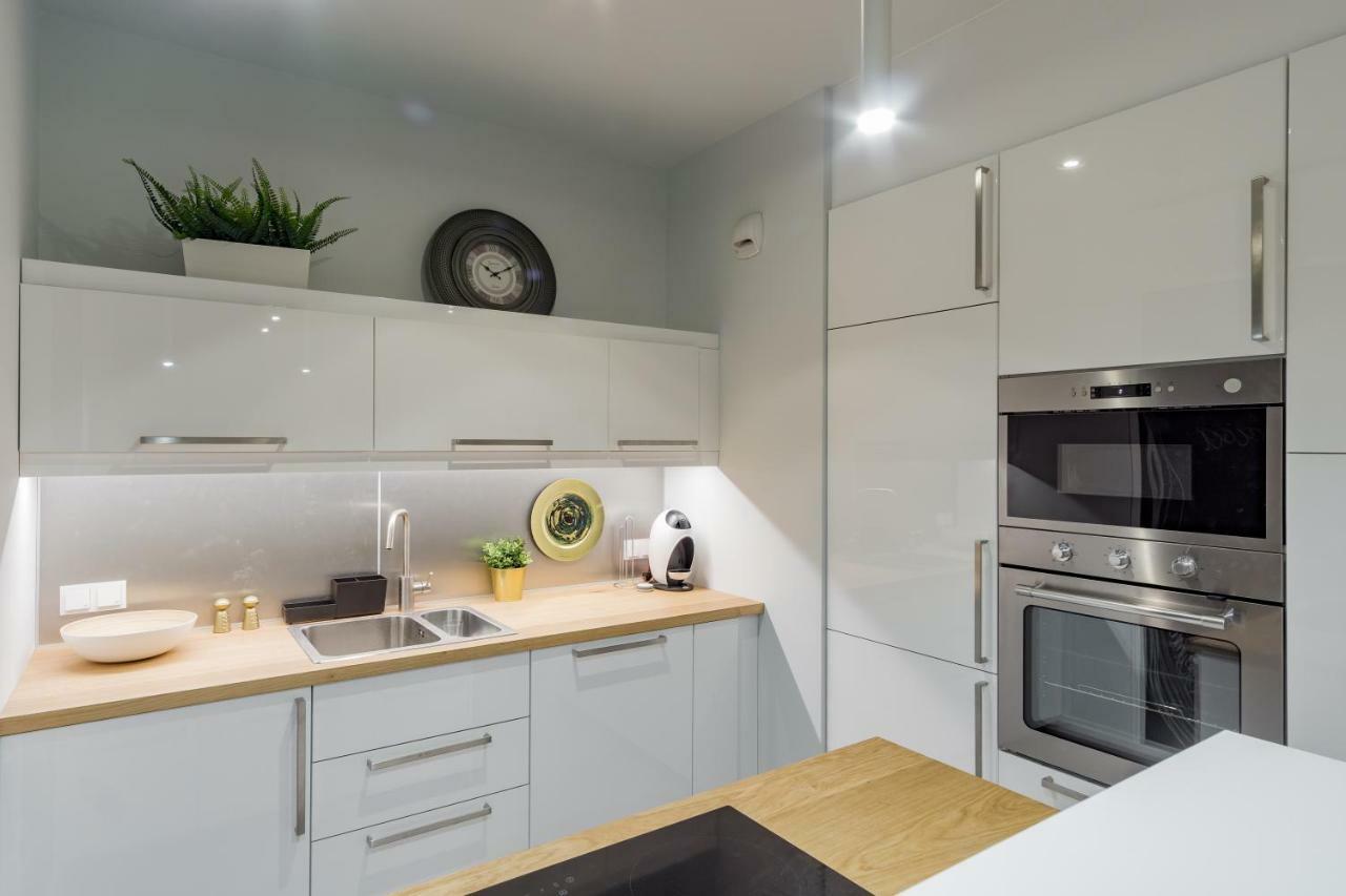 Mennica Residence Chic Apartment Warszawa Eksteriør billede