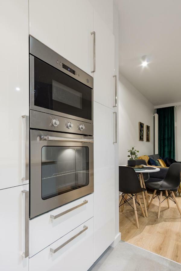 Mennica Residence Chic Apartment Warszawa Eksteriør billede